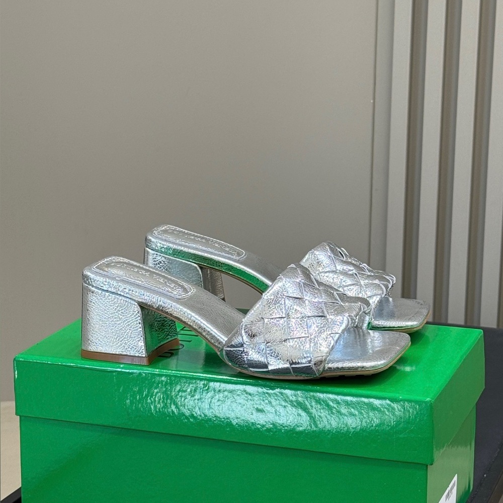 Bottega Veneta sandals